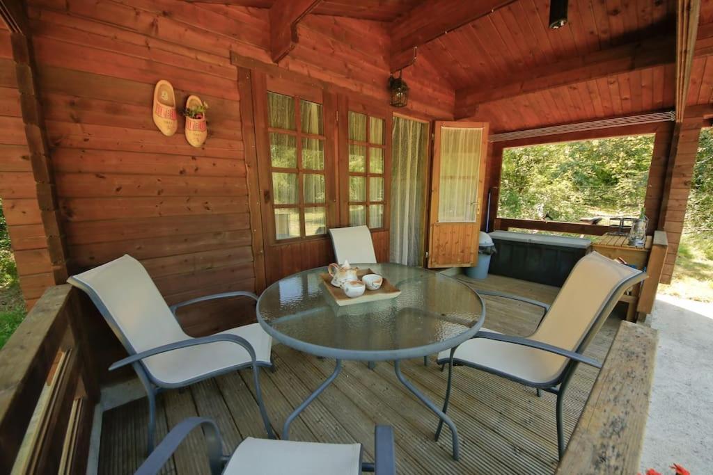 Domaine La Faix, Gite La Forestiere Saint-Plaisir Kültér fotó